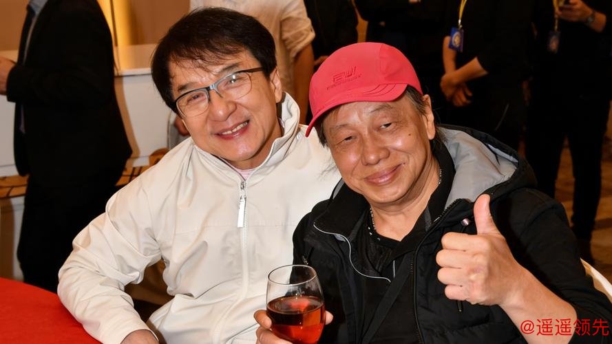 成龙悼念梁小龙:不敢也不愿相信 成龙悼念梁小龙:不敢也不愿相信